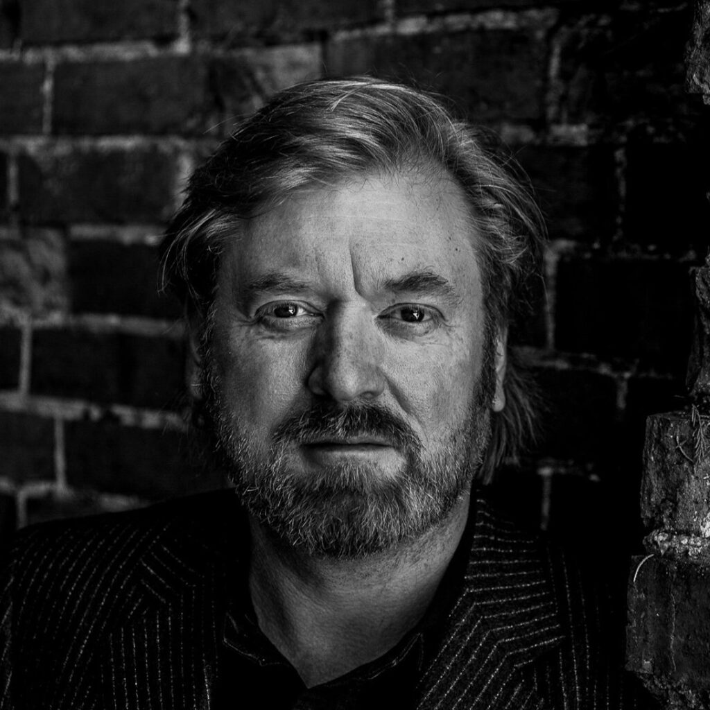 R.J. Ellory  : « Tout est bien qui finit bien, et si ça ne va pas, c’est que ce n’est pas la fin. »