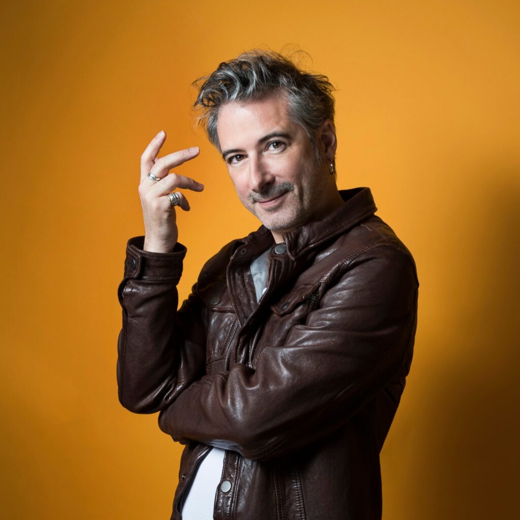 Gilles Marchand : « Demi-chien romantique. »