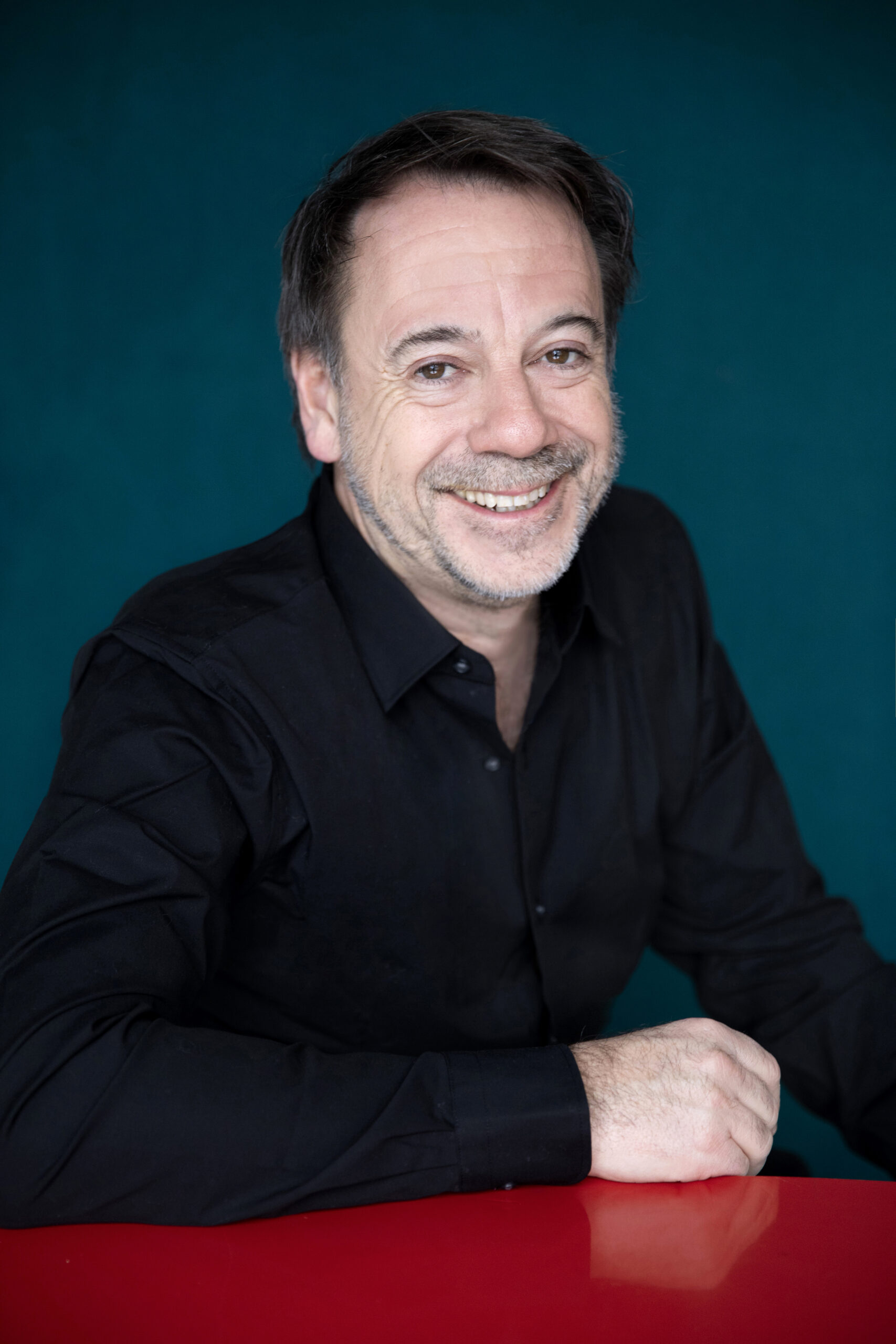 Michel Bussi : « Hyperactif. »